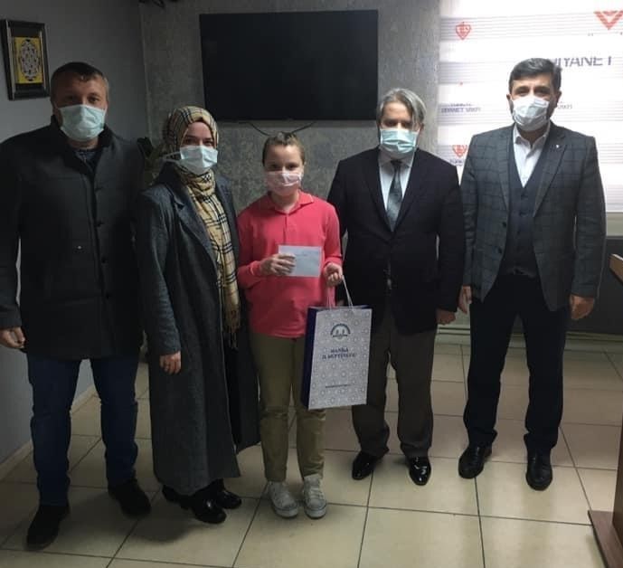 Yunusemreli Semine Nisa Gaşi resim yarışmasında 1. oldu
