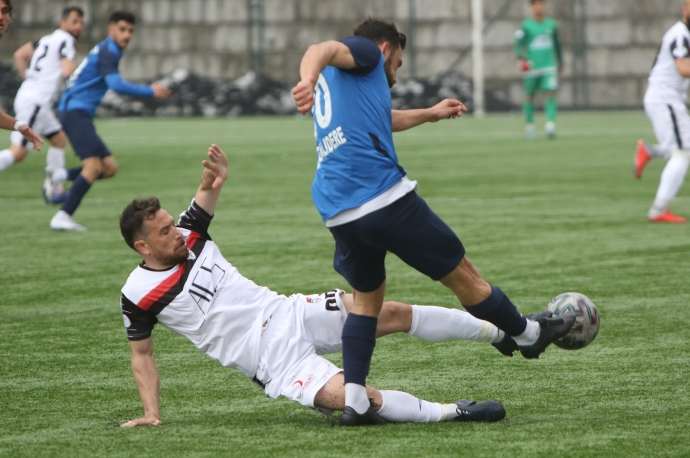 1877 Alemdağ: 2 Manisaspor: 1